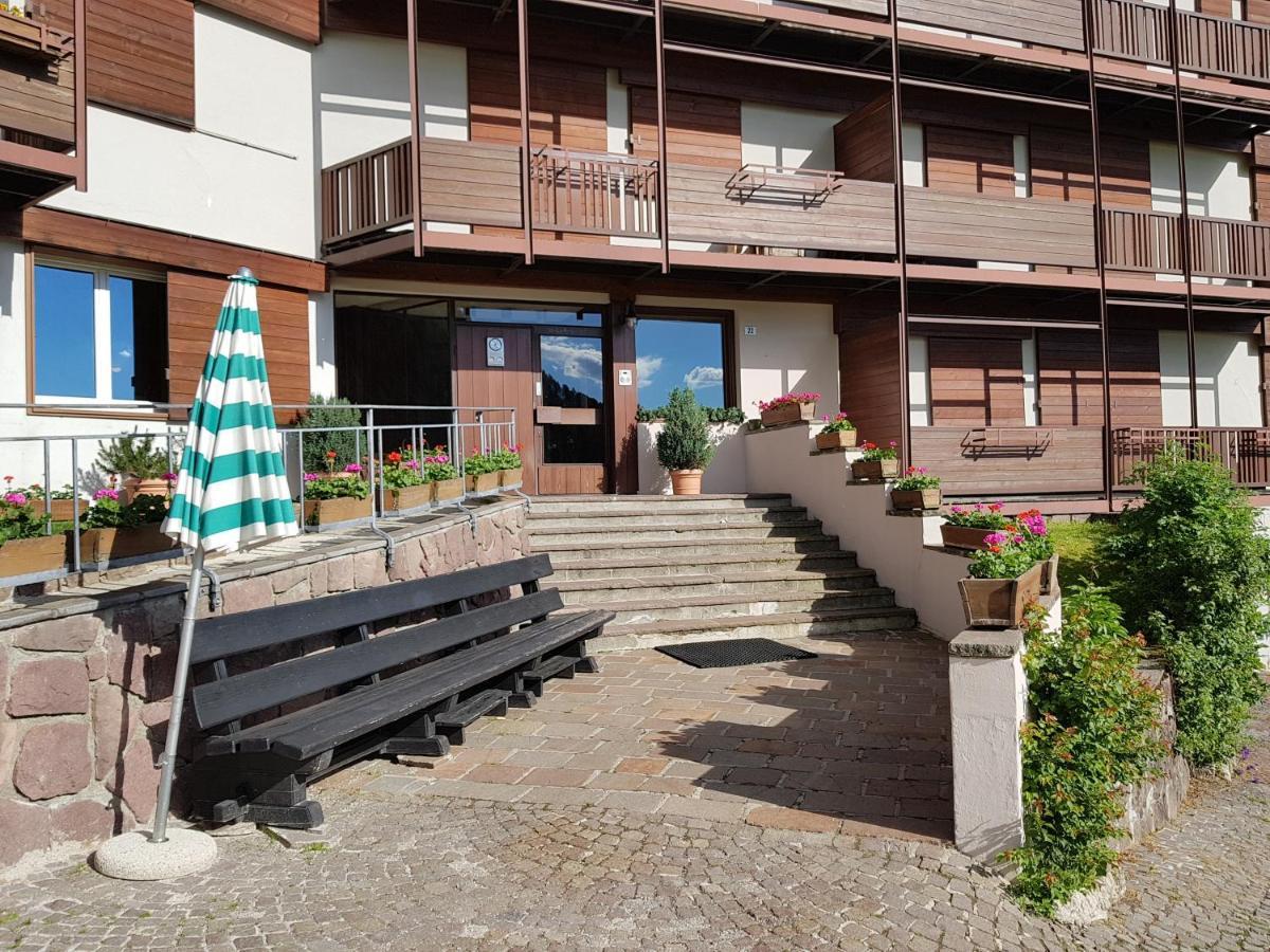 Appartamento Dolomiti Sëlva di Val Gardena Eksteriør billede